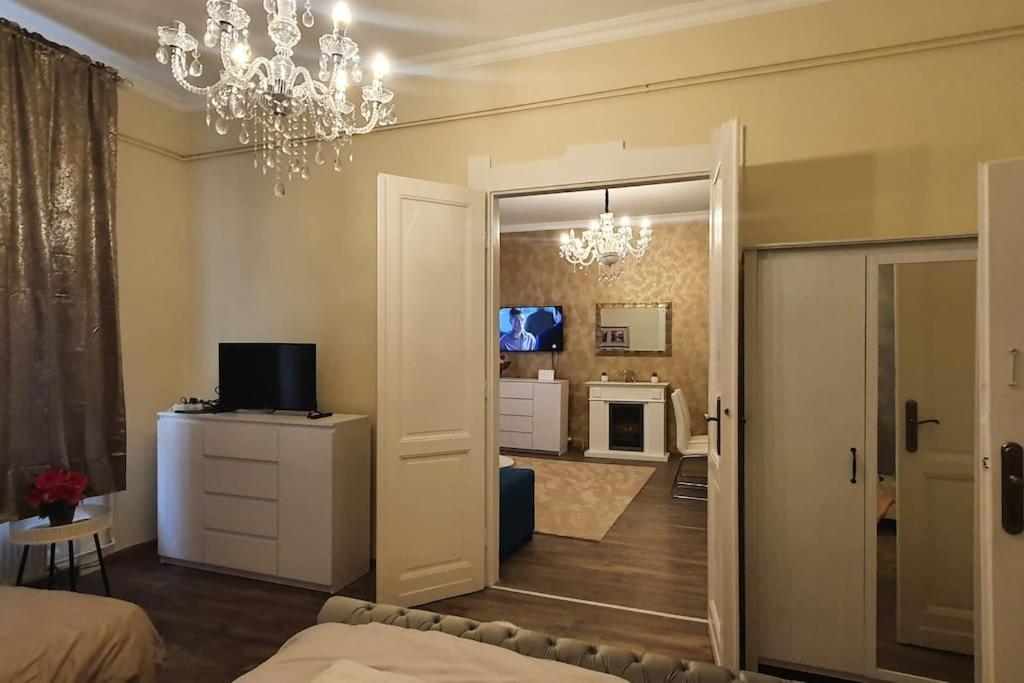 Buda Center Apartment Budapest Eksteriør bilde