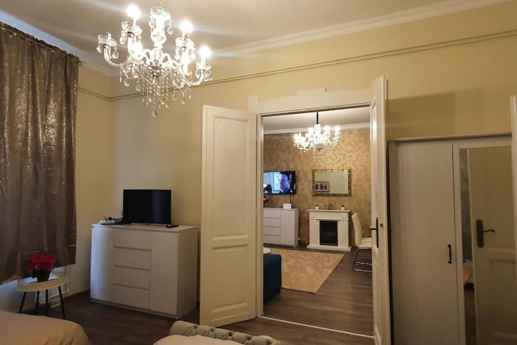 Buda Center Apartment Budapest Eksteriør bilde
